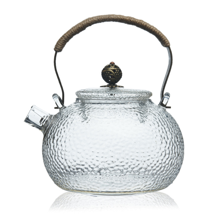 Los beneficios de preparar té con juegos de té de vidrio