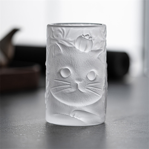 Tazas de agua de cristal de gato